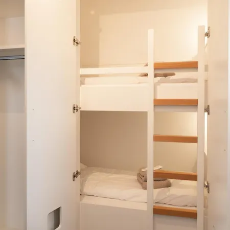 Peper Apartment *